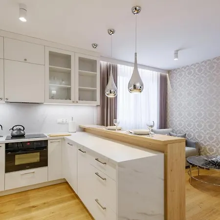 Florencja - Nowy Apartament W Centrum Miasta Z Klimatyzacja Oraz Zadaszonym Parkingiem W Cenie Nowy Targ Eksteriør bilde